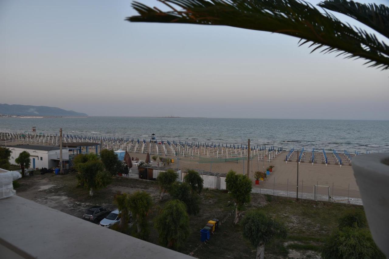 Vista Beb Mare Bed & Breakfast Manfredonia Dış mekan fotoğraf